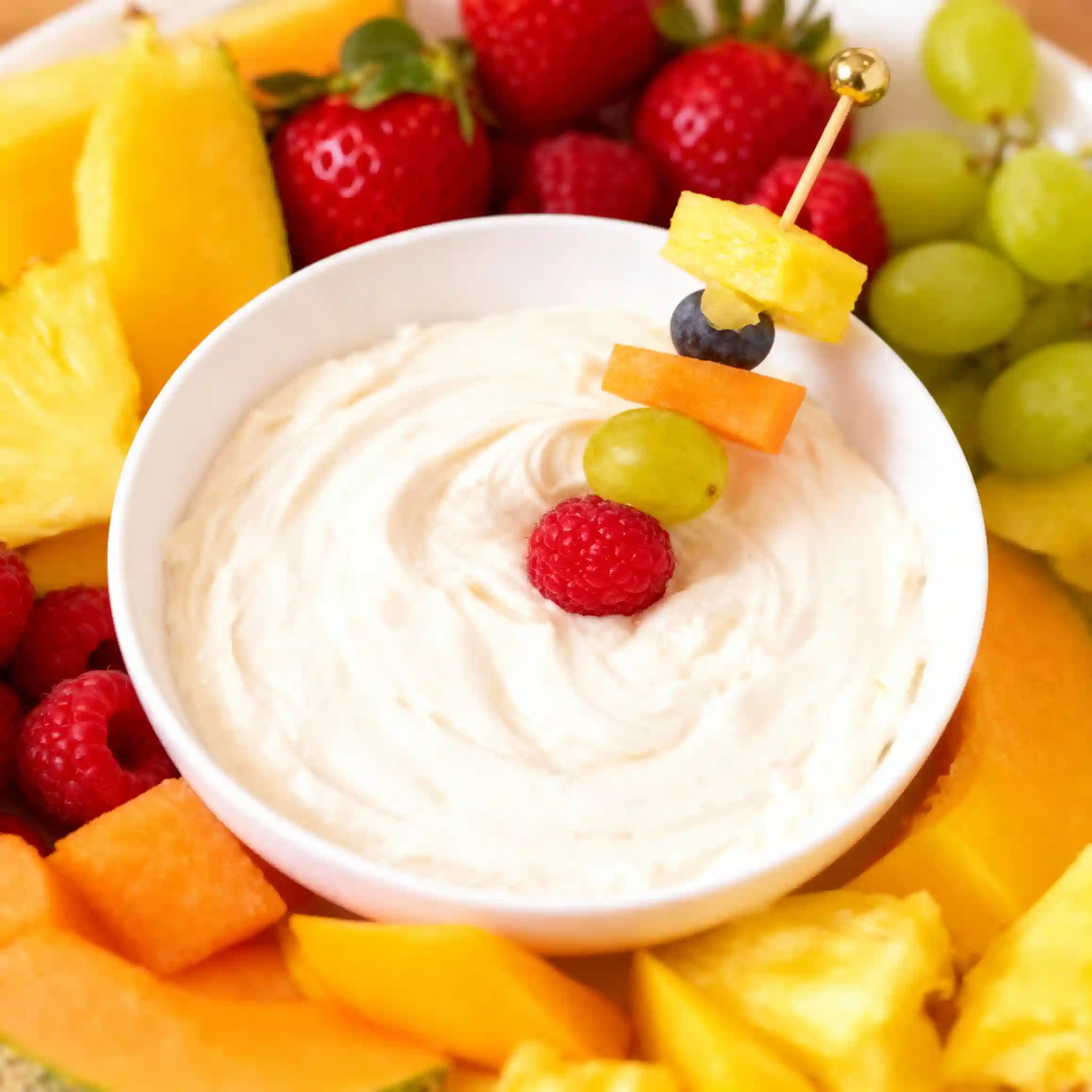 Sweet Creamy Fruit Dip
